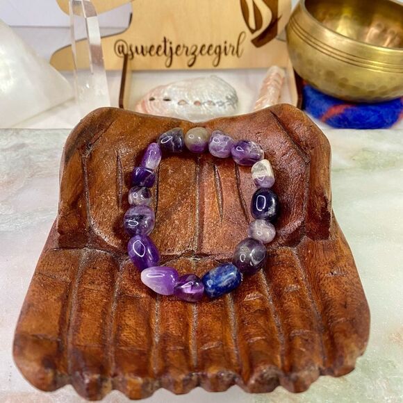 Purple Chevron Dream Amethyst Gemstone Nugget Bead Unisex Stretch Bracelet - Picture 4 of 5